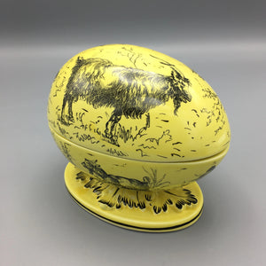 Mottahedeh Canary Yellow Porcelain 'Ostrich Egg' Box with Toile Animal Farm